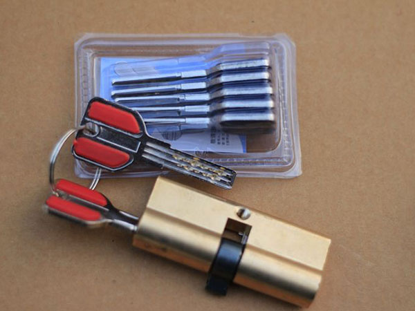 宁波24小时上门开锁公司